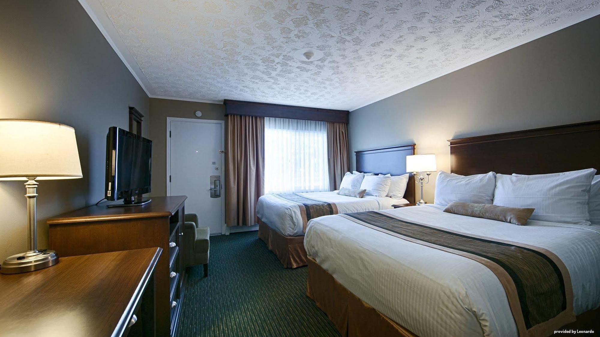 Aurora Inn Kingston Exterior photo